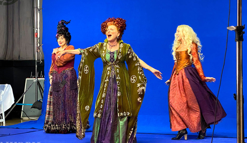 Bette Midler Teases Hocus Pocus Reunion With Cast Photo: ‘Best Thing To ...